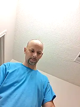 middickstroking online show from April 21, 2026, 11:00 pm