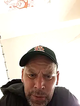 middickstroking online show from May 9, 2026, 5:33 am