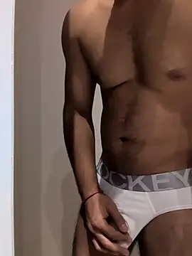 Snapshot of handsome-hunky chatting on May 12, 2026, 7:20 pm handsome-hunky online show from May 12, 2026, 7:20 pm