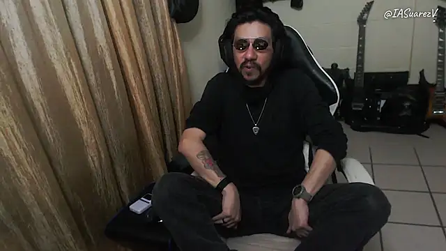 IASuarezV online show from April 26, 2026, 6:32 am