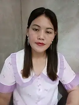 Snapshot of meg_06 chatting on June 3, 2026, 8:48 am meg 06 online show from June 3, 2026, 8:48 am