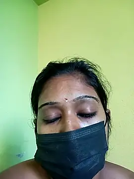 Snapshot of bannerjeesneha20 chatting on April 21, 2026, 3:13 am bannerjeesneha20 online show from April 21, 2026, 3:13 am