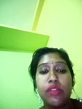 Snapshot of bannerjeesneha20 chatting on May 8, 2026, 2:54 pm bannerjeesneha20 online show from May 8, 2026, 2:54 pm