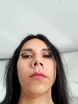 GinaLaFenix online show from May 23, 2026, 6:40 pm
