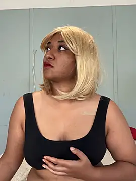 kamilah rose online show from May 15, 2026, 7:39 am
