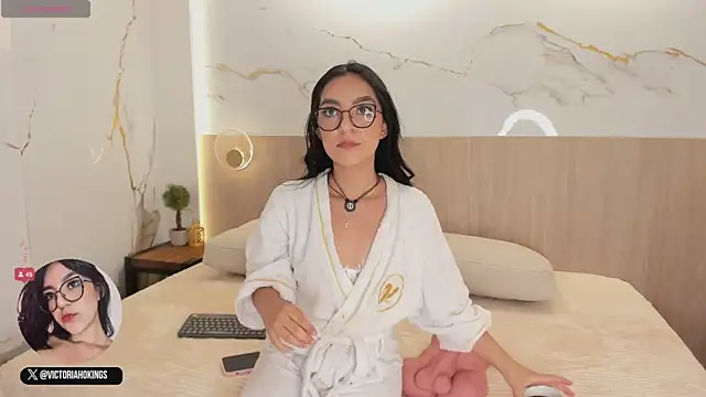 victoria hokings online show from May 7, 2026, 11:35 am
