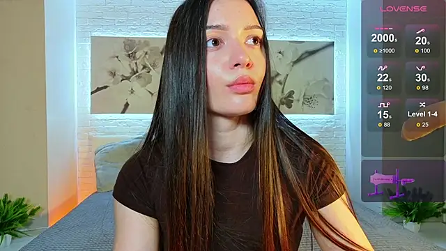 Snapshot of Savannah_hx chatting on July 1, 2026, 8:31 pm Savannah hx online show from July 1, 2026, 8:31 pm