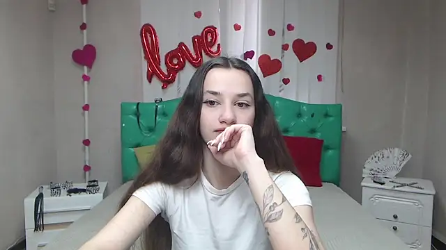 Snapshot of Je55icaBreeze chatting on April 13, 2026, 5:11 am Je55icaBreeze online show from April 13, 2026, 5:11 am