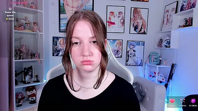 Elisabeth Binder online show from May 4, 2026, 3:43 am