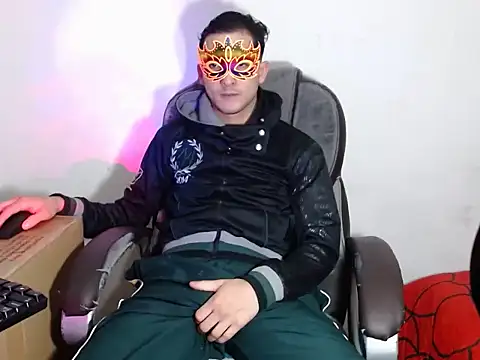SexyboyHot2000 online show from April 29, 2026, 12:04 am
