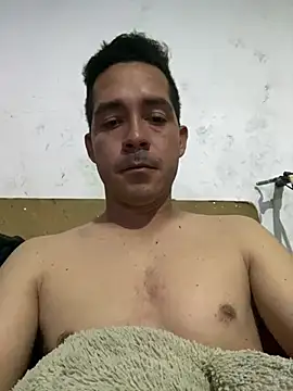Gabriel leon33 online show from June 22, 2026, 5:59 am
