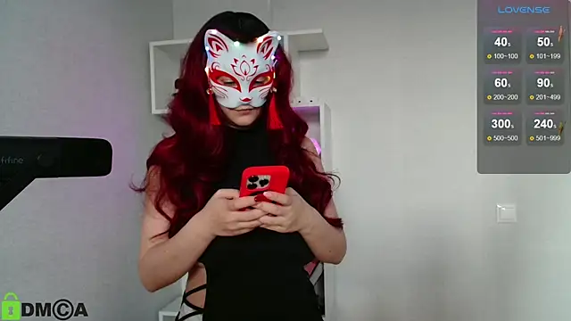 Snapshot of x_kitsune_x chatting on April 4, 2026, 2:12 pm x kitsune x online show from April 4, 2026, 2:12 pm