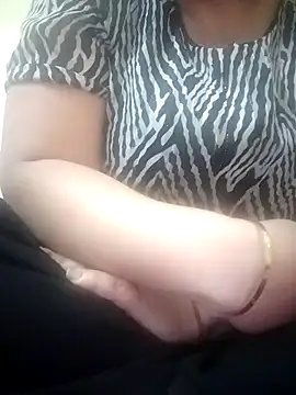 Snapshot of kavaya782 chatting on March 24, 2026, 8:25 am kavaya782 online show from March 24, 2026, 8:25 am