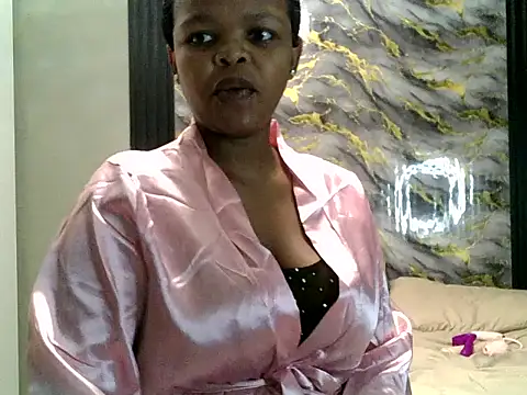 Snapshot of BustyBUNNYWORXXX chatting on April 6, 2026, 5:14 pm BustyBUNNYWORXXX online show from April 6, 2026, 5:14 pm