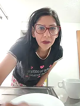 SamanthaRosse01  online show from April 19, 2026, 5:47 pm
