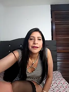 SamanthaRosse01  online show from April 18, 2026, 5:04 pm
