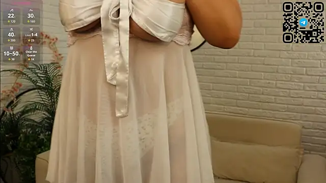 Snapshot of angelic_coy chatting on August 2, 2026, 11:08 am angelic coy online show from August 2, 2026, 11:08 am