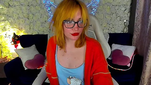 SunnyMayyy online show from March 24, 2026, 7:36 pm