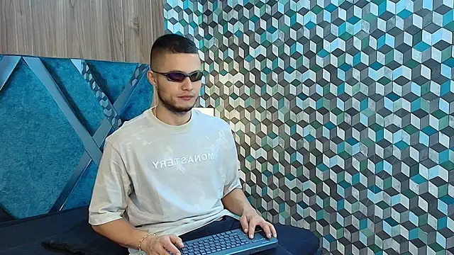 Joaho Fernandez online show from July 12, 2026, 4:41 pm