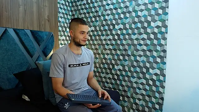 Snapshot of Joaho_Fernandez chatting on June 11, 2026, 9:12 pm Joaho Fernandez online show from June 11, 2026, 9:12 pm