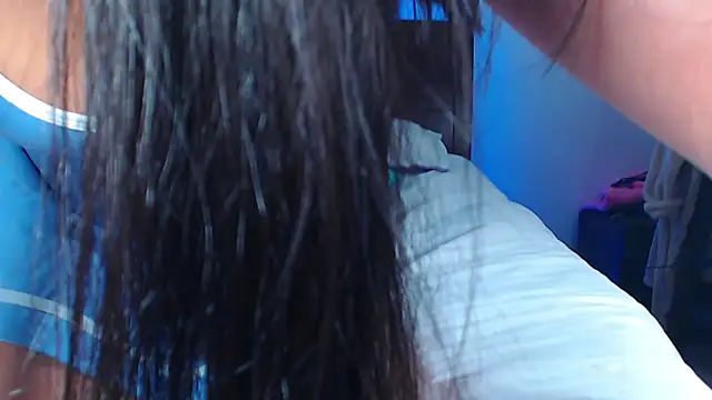 Snapshot of mila_gomez_ chatting on April 24, 2026, 12:01 am mila gomez online show from April 24, 2026, 12:01 am