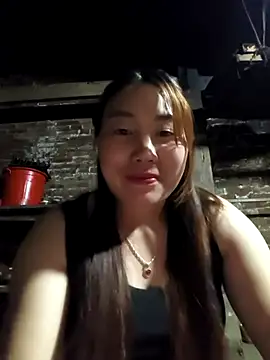 Snapshot of he-se-kin chatting on April 29, 2026, 2:43 pm he-se-kin online show from April 29, 2026, 2:43 pm