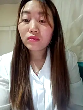 Snapshot of he-se-kin chatting on May 4, 2026, 2:42 pm he-se-kin online show from May 4, 2026, 2:42 pm