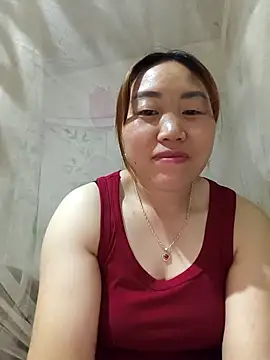 Snapshot of he-se-kin chatting on April 11, 2026, 12:51 am he-se-kin online show from April 11, 2026, 12:51 am