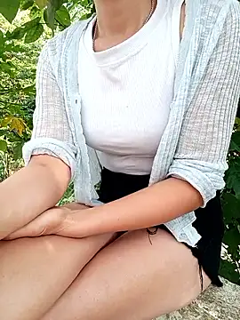 Snapshot of Aurora_Nova chatting on May 24, 2026, 11:26 pm Aurora Nova online show from May 24, 2026, 11:26 pm