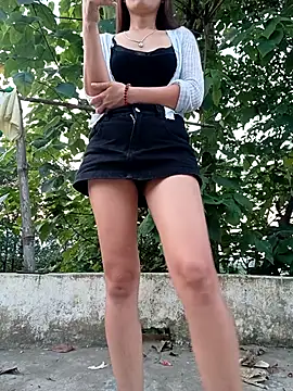 Snapshot of Aurora_Nova chatting on June 1, 2026, 11:32 am Aurora Nova online show from June 1, 2026, 11:32 am