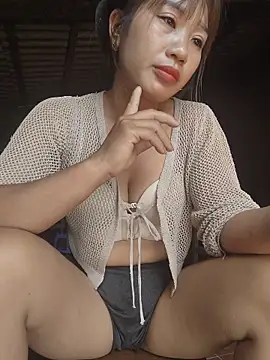 Snapshot of xinhxinh-cute chatting on May 16, 2026, 1:48 am xinhxinh-cute online show from May 16, 2026, 1:48 am