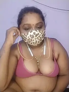 Snapshot of Tamil-Dhara chatting on May 22, 2026, 6:28 pm Tamil-Dhara online show from May 22, 2026, 6:28 pm