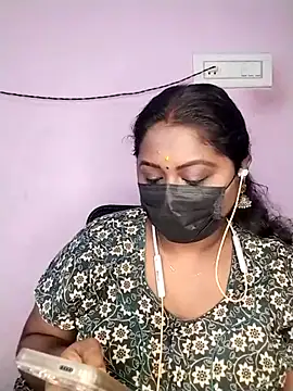 Snapshot of Tamil-Dhara chatting on July 25, 2026, 2:12 pm Tamil-Dhara online show from July 25, 2026, 2:12 pm