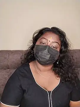 Snapshot of Tamil-Dhara chatting on August 3, 2026, 4:09 am Tamil-Dhara online show from August 3, 2026, 4:09 am