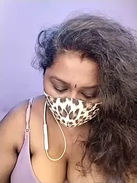 Snapshot of Tamil-Dhara chatting on May 9, 2026, 6:11 pm Tamil-Dhara online show from May 9, 2026, 6:11 pm