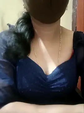 Snapshot of Latha_lovely chatting on May 11, 2026, 2:45 pm Latha lovely online show from May 11, 2026, 2:45 pm