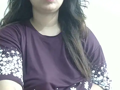 Snapshot of shivi_jaan chatting on May 23, 2026, 4:00 am shivi jaan online show from May 23, 2026, 4:00 am