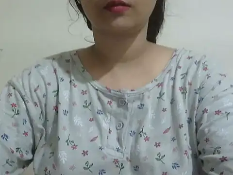 Snapshot of shivi_jaan chatting on July 6, 2026, 5:37 pm shivi jaan online show from July 6, 2026, 5:37 pm