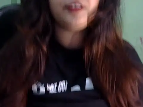 Snapshot of shivi_jaan chatting on May 2, 2026, 4:01 pm shivi jaan online show from May 2, 2026, 4:01 pm