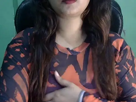 Snapshot of shivi_jaan chatting on May 15, 2026, 3:32 pm shivi jaan online show from May 15, 2026, 3:32 pm