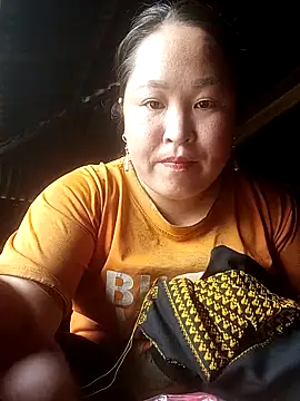 Snapshot of Smile-x chatting on April 2, 2026, 6:31 am Smile-x online show from April 2, 2026, 6:31 am