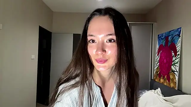 lunarameli online show from March 27, 2026, 2:07 pm