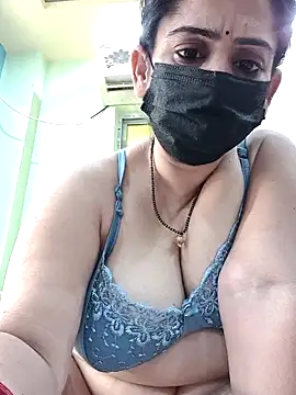 sonalidey5564 online show from April 27, 2026, 9:40 am
