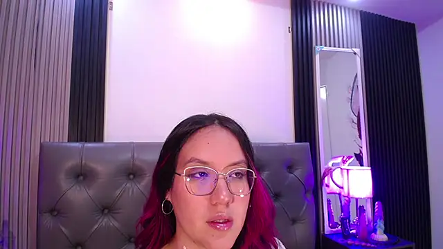Snapshot of Lana_sweett2 chatting on July 10, 2026, 4:12 am Lana sweett2 online show from July 10, 2026, 4:12 am