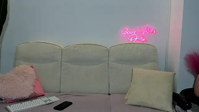 Cassy-Foxy online show from May 10, 2026, 6:39 am