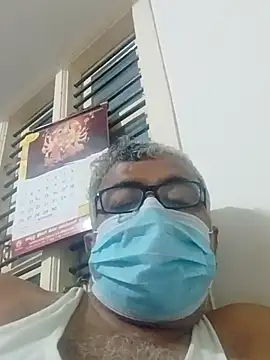 Snapshot of mature55 chatting on May 1, 2026, 1:38 pm mature55 online show from May 1, 2026, 1:38 pm