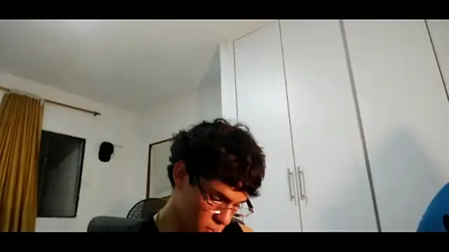 Snapshot of Psynonn chatting on March 26, 2026, 3:16 am Psynonn online show from March 26, 2026, 3:16 am