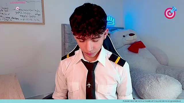 Snapshot of niico_prince chatting on April 8, 2026, 9:16 pm niico prince online show from April 8, 2026, 9:16 pm