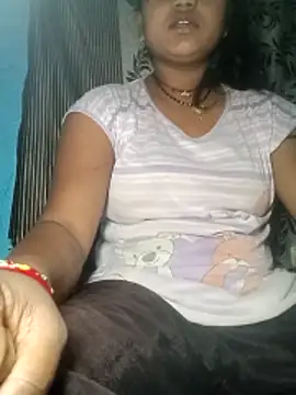 pooja--10 online show from March 26, 2026, 9:18 am