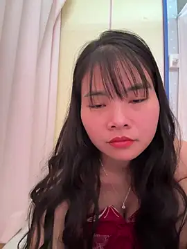 Naked-xx online show from May 6, 2026, 1:09 am